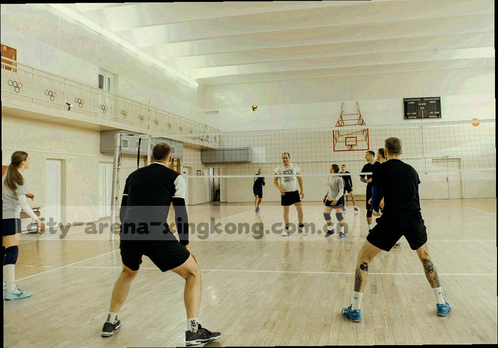 赛季档案文件夹与数据表格的抽象陈列